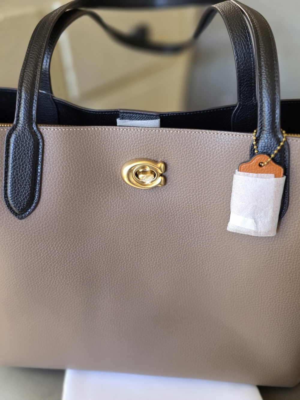 Coach Tote Bag - Picture 7 of 12